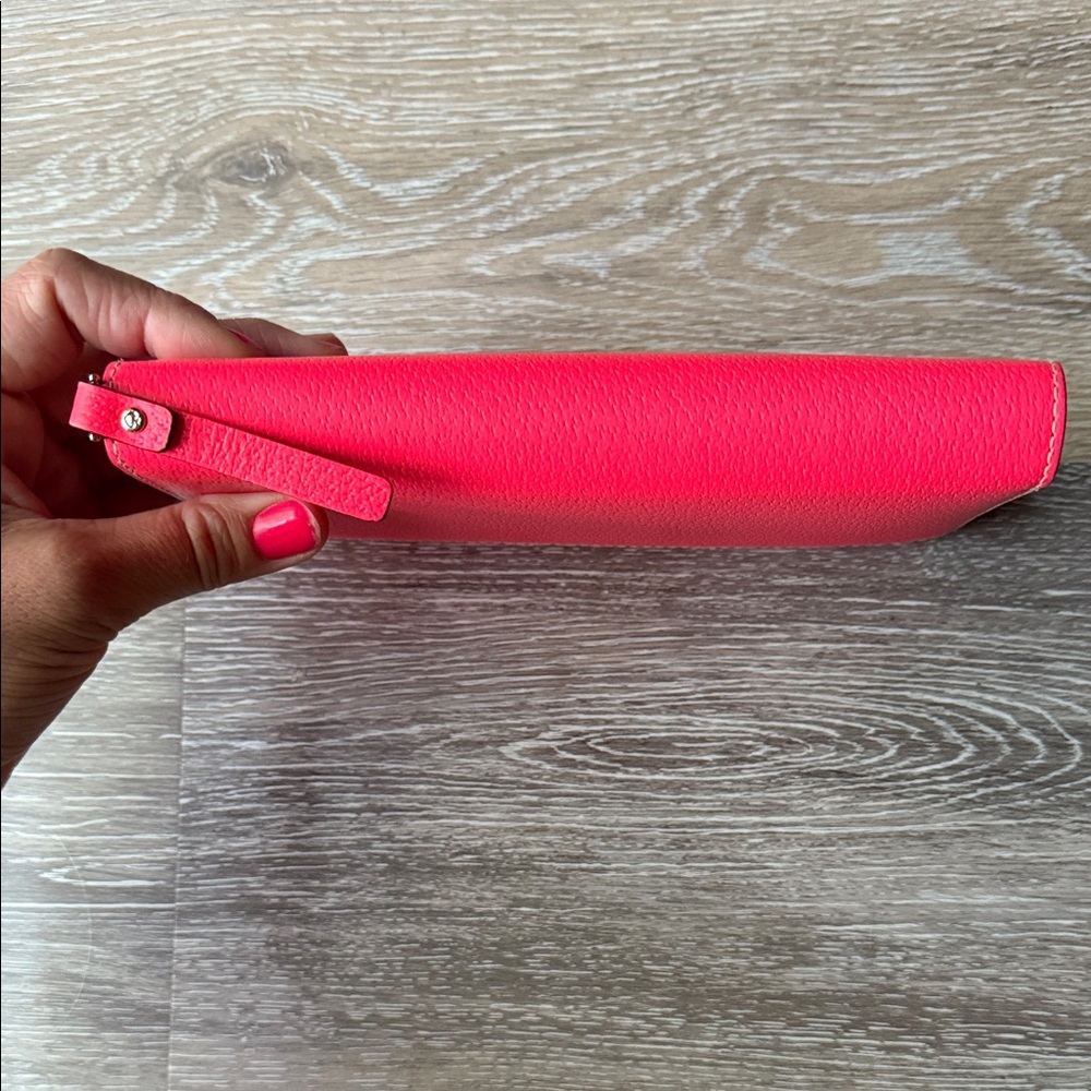 EUC Kate Spade Bright Pink Clutch Wallet - Picture 4 of 8